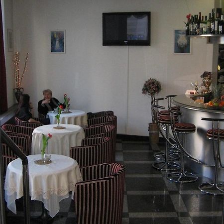 President Hotel Μπρατισλάβα Εξωτερικό φωτογραφία